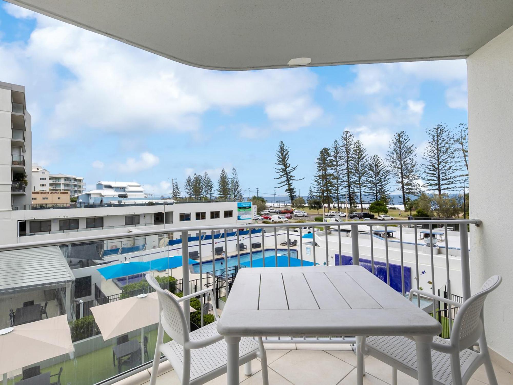 Mandolin Beachfront Resort Alexandra Headland Eksteriør billede
